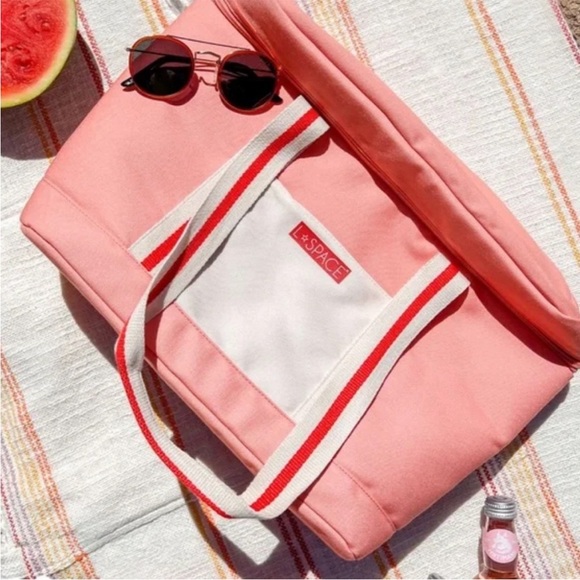 L*Space Coastal Cooler - Picture 3 of 10